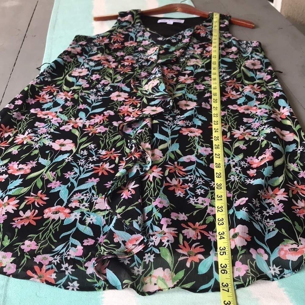 Emma & Michele Floral Ruffle Front Sleeveless Dress Black Medium - Picture 10 of 12